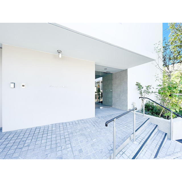 グランカーサ溝の口のエントランス