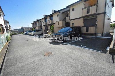 【駐車場】 | メゾンメルベーユ