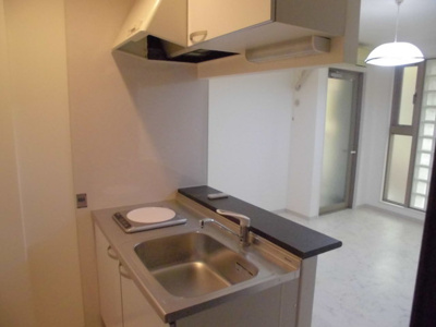 【キッチン】 | セレブコート安立