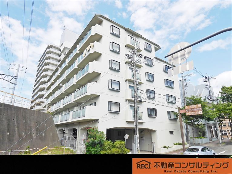 芦屋シティハイツの外観