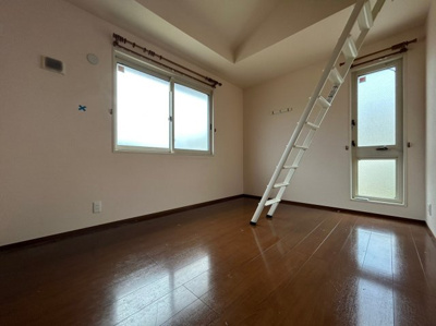 【洋室】 | アウグーリオカーサ