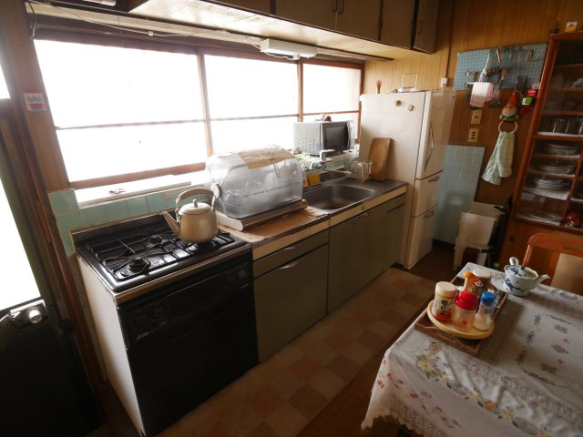 折本2丁目　中古住宅のキッチン