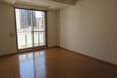 【洋室】 | プレストアイディ秋葉原 | 新御徒町の賃貸物件。
「プレストアイディ秋葉原」のことなら(株)メイワ・エステートへ