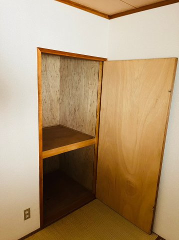 仲介手数料０円！！サンニシキの収納