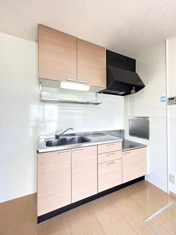 ローズコートヤマダBのキッチン