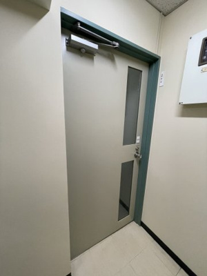 【玄関】 | 市ヶ谷法曹ビル　５０４