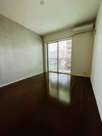 仲介手数料０円！！SophisJosaiの居間・リビング