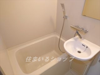 広島市安佐北区落合１丁目の賃貸マンションの浴室