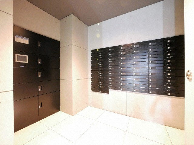 S-RESIDENCE天満Gracisのロビー