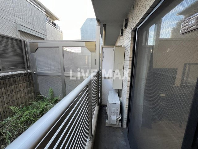 【バルコニー】XEBEC旗の台