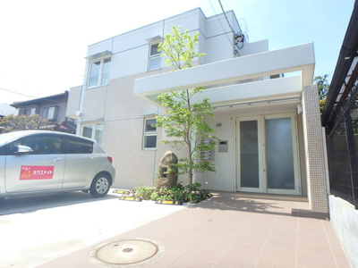 ★閑静な住宅街に佇む鉄筋コンクリート造のマンション★