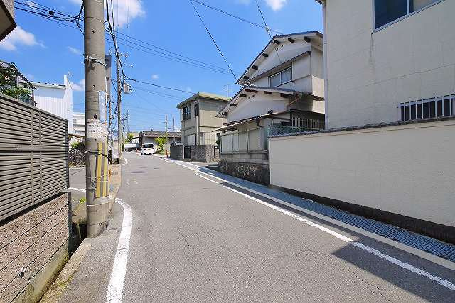 南肘塚町テラスハウスの周辺