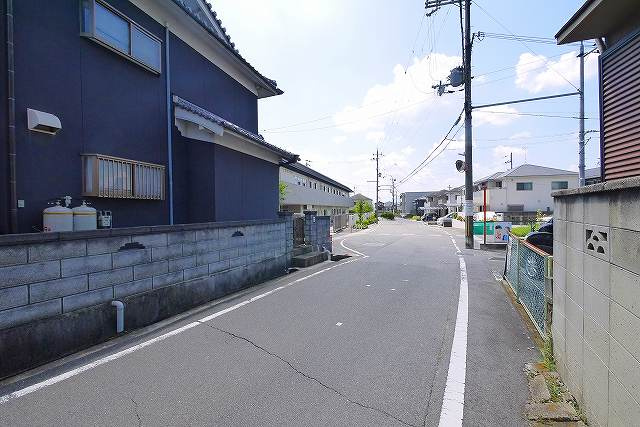 南肘塚町テラスハウスの周辺