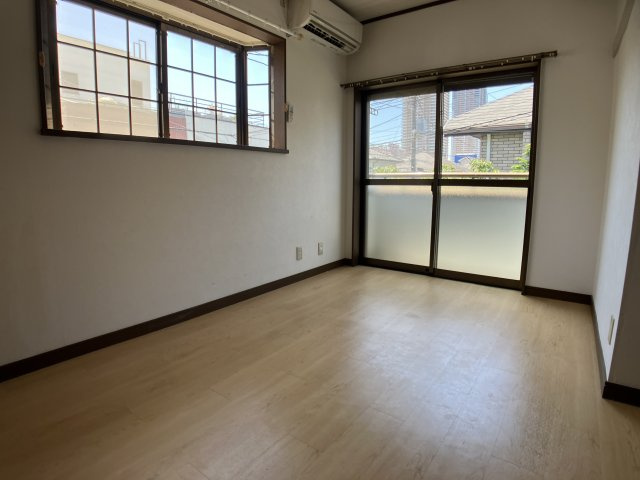 ソアレ市川の居間・リビング