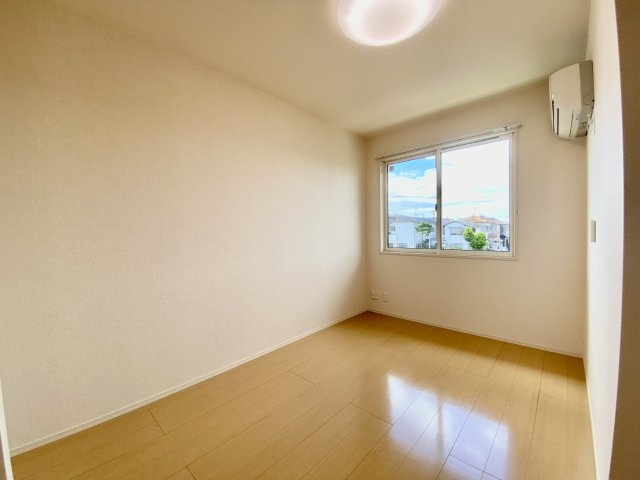 【洋室】 | D-room内原 B棟