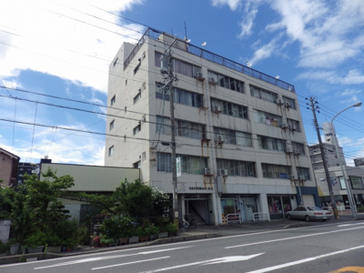 【外観】 | 八まきビル