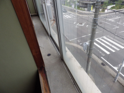 【バルコニー】 | 八まきビル