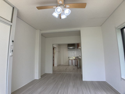 【居間・リビング】 | 瀬戸市八幡台戸建