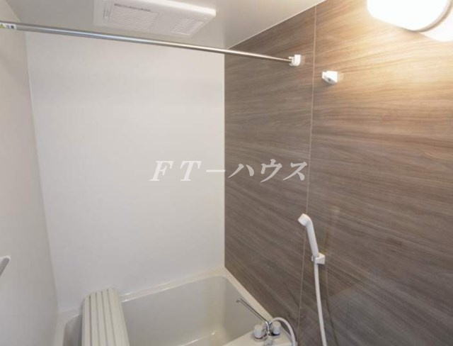 ＣＡＳＡ　ＣＯＬＺＡ幕張の浴室