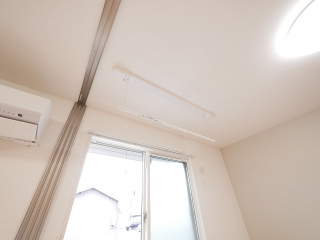 ルーエ（大安寺）の設備|部屋干しも可能です