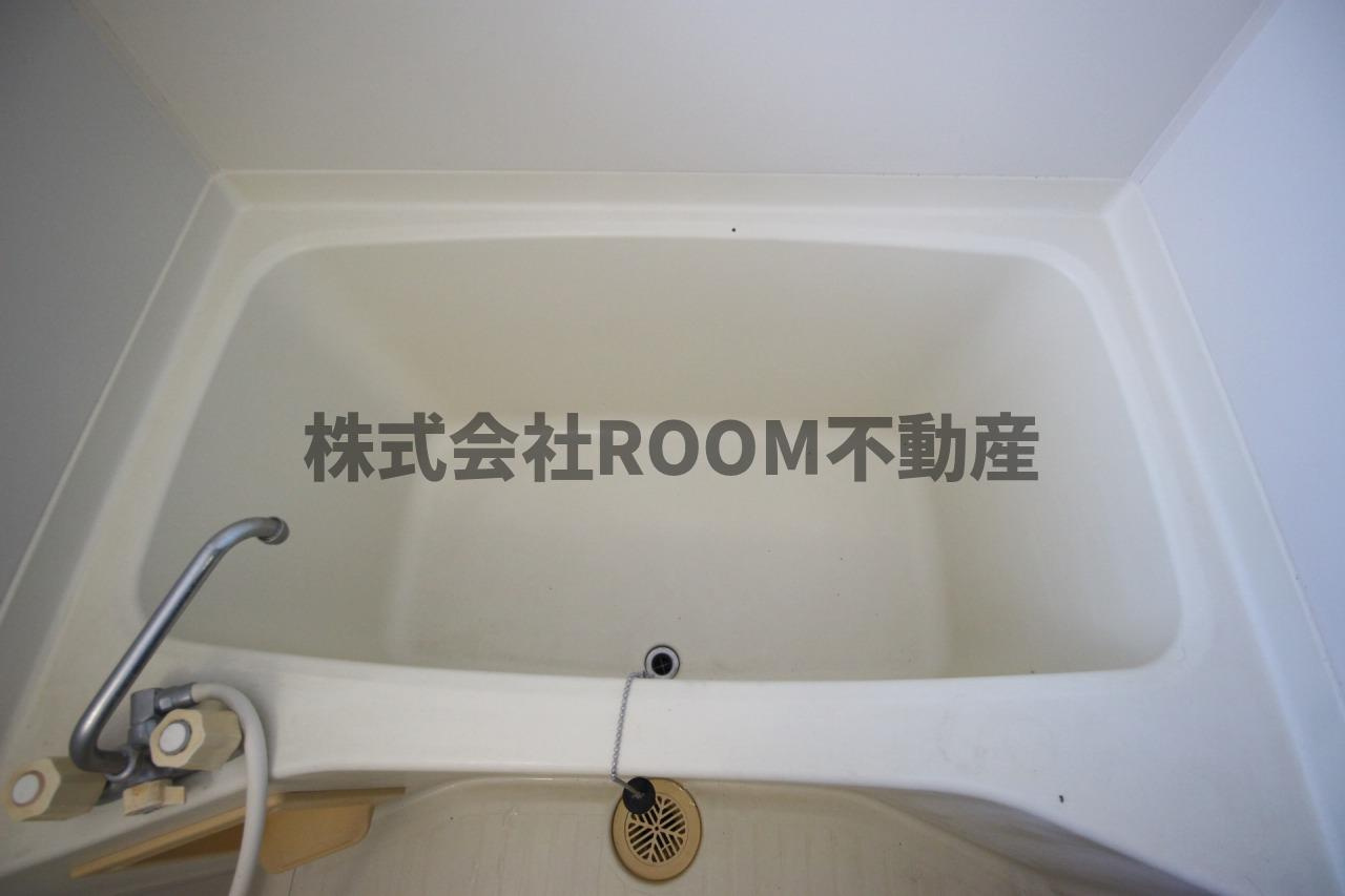 ガーデンR７の浴室|日々の疲れを癒すお風呂付です