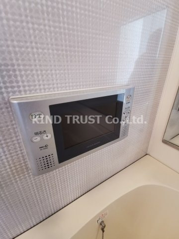 ARROW FIELDS 壱番館の浴室|TVつきです