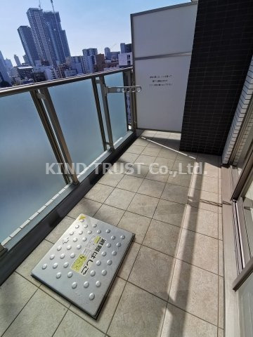 ARROW FIELDS 壱番館のバルコニー|広々としたバルコニーです