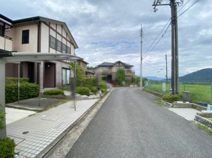 中古戸建　大塚西7丁目の前面道路含む現地写真