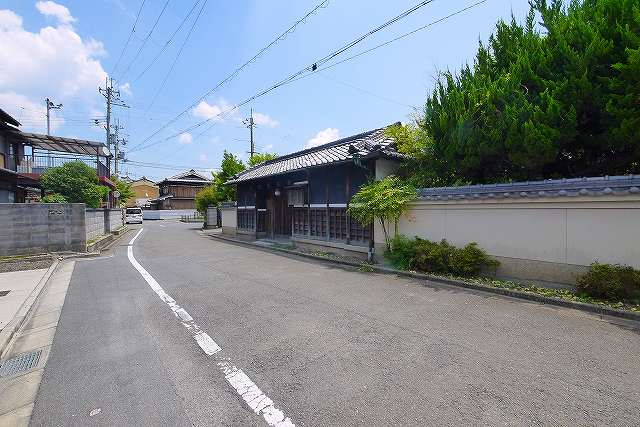 奈良市杏町テナントの周辺