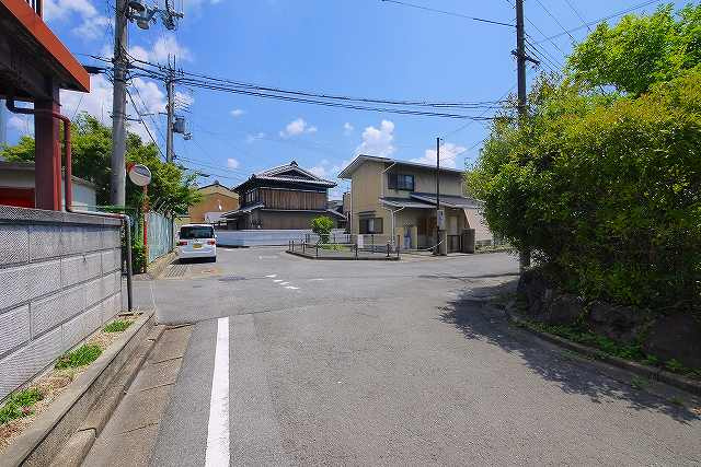奈良市杏町テナントの周辺