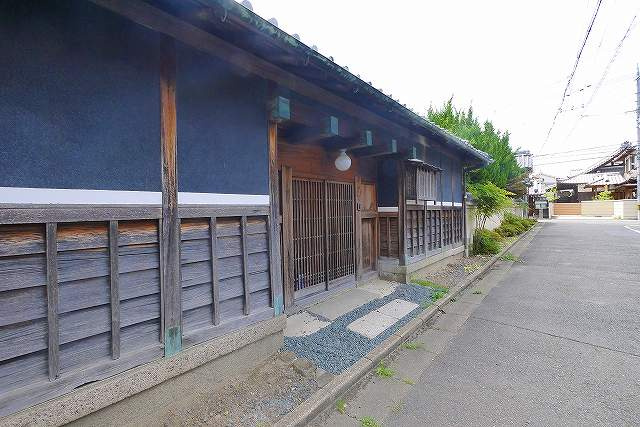 奈良市杏町テナントの外観パース