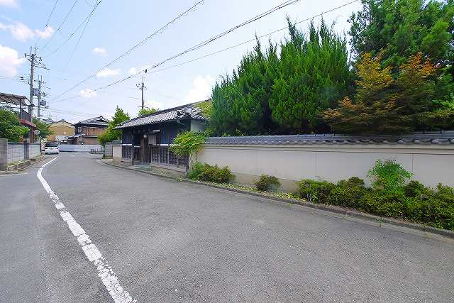 奈良市杏町テナントの周辺
