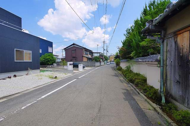 奈良市杏町テナントの周辺