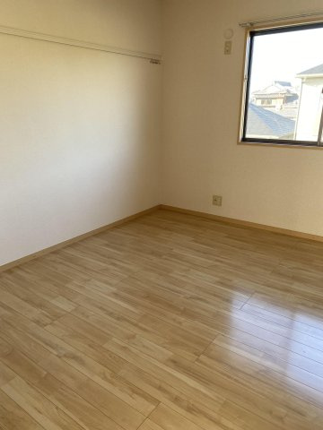 グランドールYAMATO【キャッシュバック】の洋室|明るい洋室です