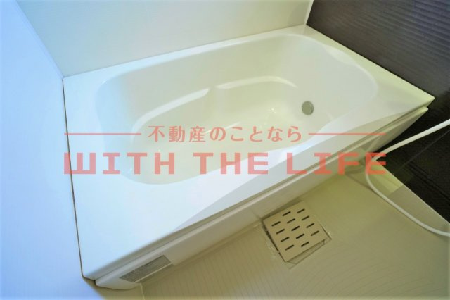 ラフィーネA【10,000円キャッシュバック対象物件】の浴室|ゆったり過ごせるお風呂です