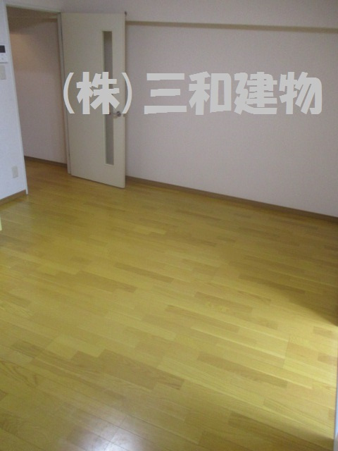 グリーンパレス小泉の居間・リビング|同間取り別室の参考写真です