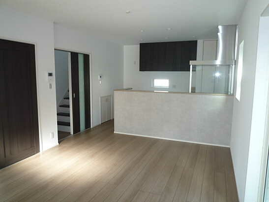 【居間・リビング】