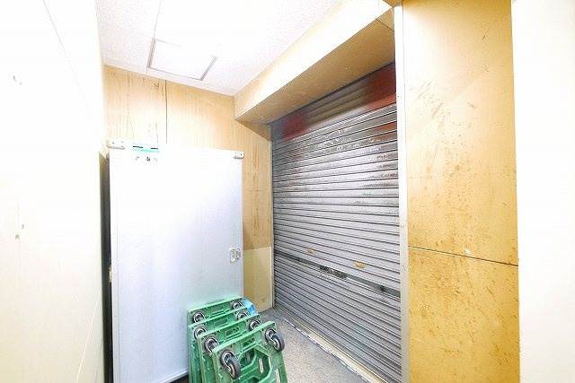 山田店舗