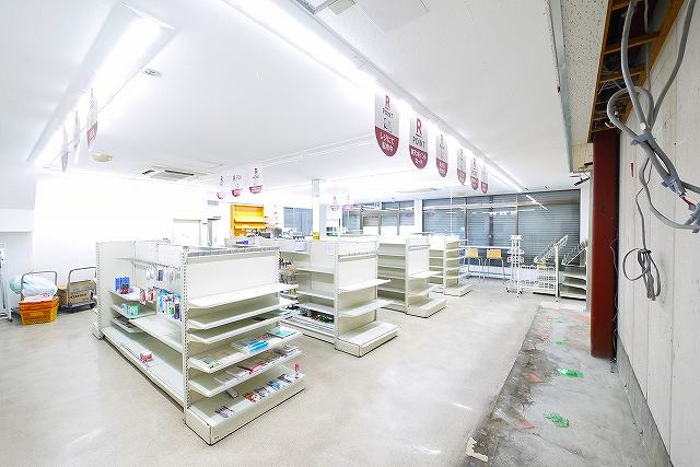 山田店舗の内装