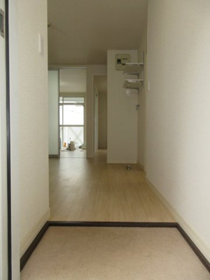 【玄関】 | エクセレントヴィラ | 現況と違う場合がございます。