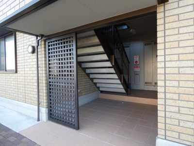 【エントランス】 | 黒石ヒルズ