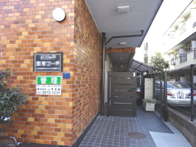 【エントランス】 | サンシュウ志村コーポ　12851 | 清潔なエントランスです