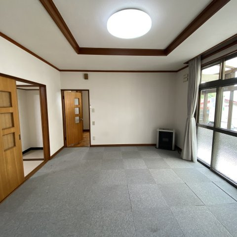 室蘭市中島本町1丁目18-8戸建の内装