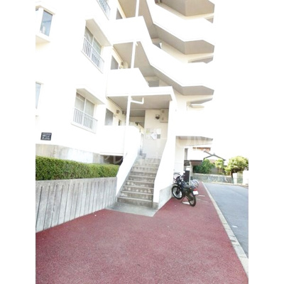 【エントランス】 | 大野マンション | 建物の内部です