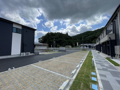 【駐車場】 | ラ　グリシーヌA棟