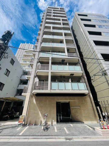 ガリシア新宿御苑の外観