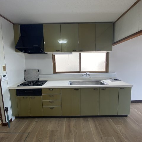 室蘭市水元町21-16戸建のキッチン