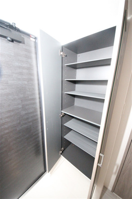 【収納】 | S-RESIDENCE堺筋本町Deux