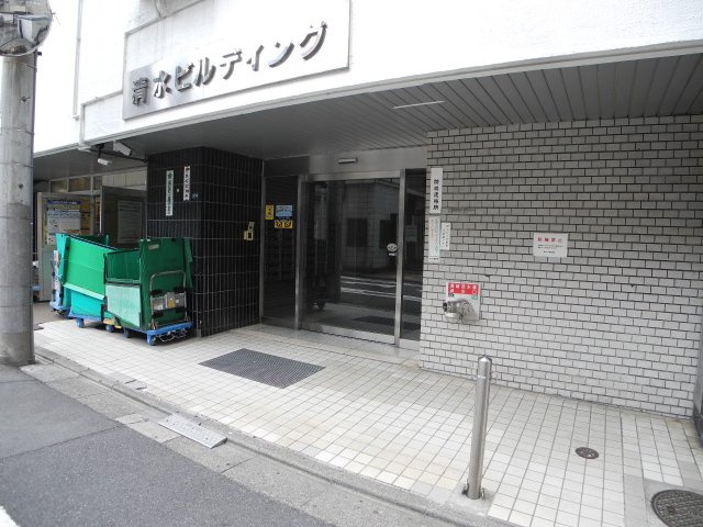 清水ビルの外観
