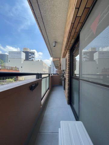 【バルコニー】 | エメラルドマンション